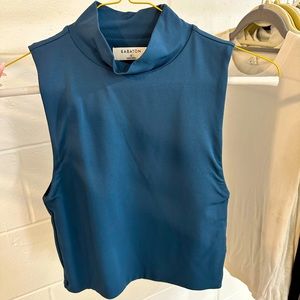 NWOT Babaton contour cropped sleeveless turtleneck in size small